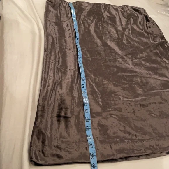 Ann Taylor Petite Velvet Pull On Bias Skirt 553687 - Picture 6 of 7